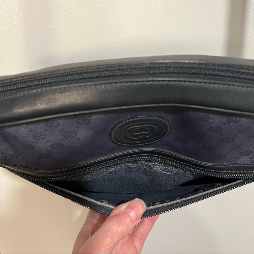 Vintage Gucci GG Navy Blue Canvas w/ leather Crossbody Bag - Picture 10 of 16